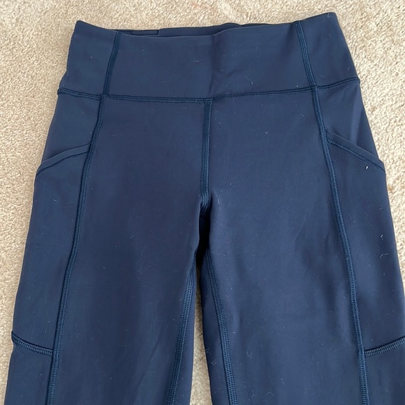 Lululemon Crop - Picture 3 of 11